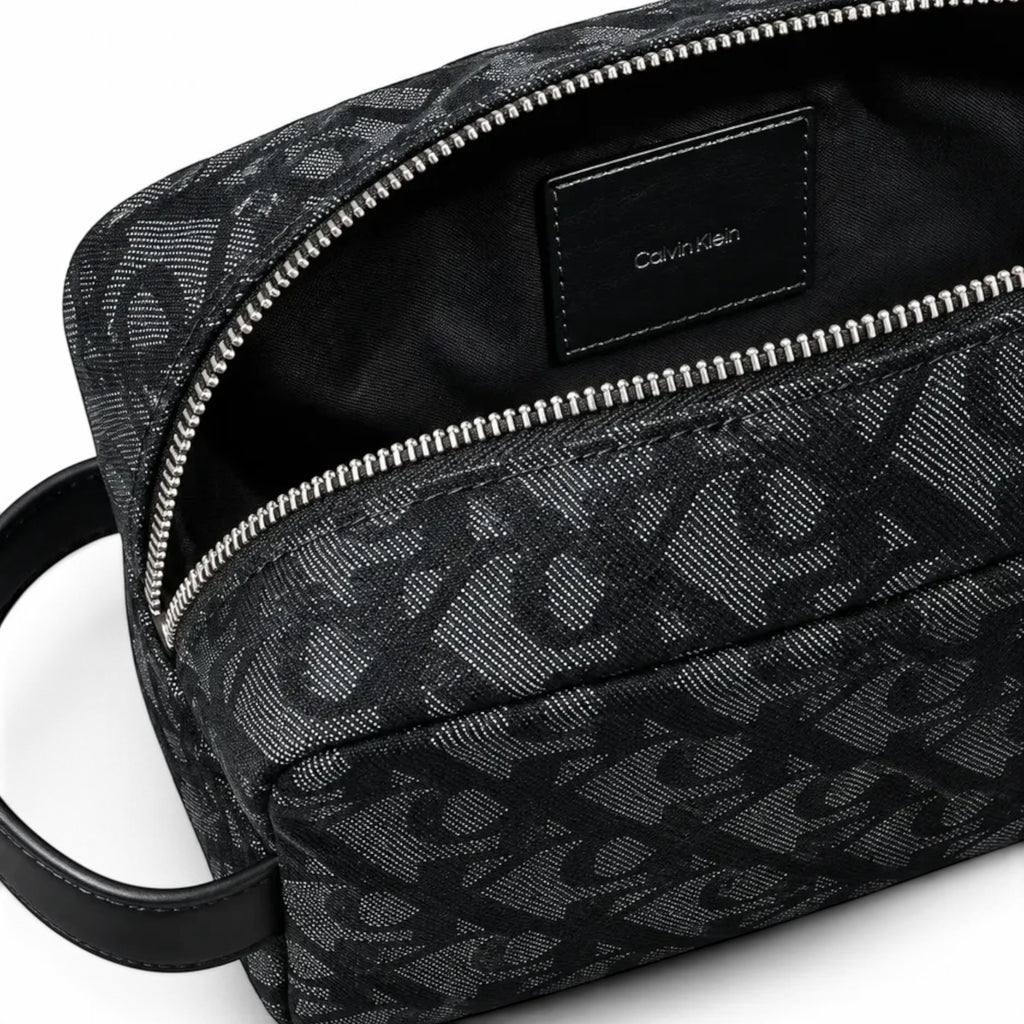 Calvin Klein Bolsita Pequeña Practica Monograma Negro Urbana Original