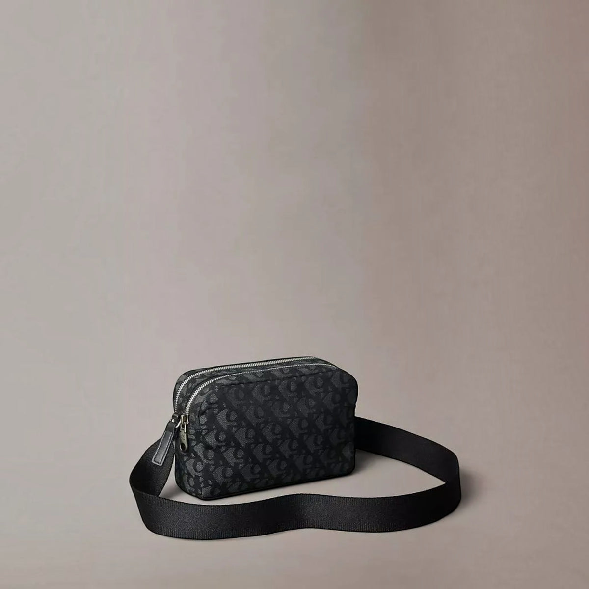 Calvin Klein Bolsa Crossbody Monograma Negro Urbana Original