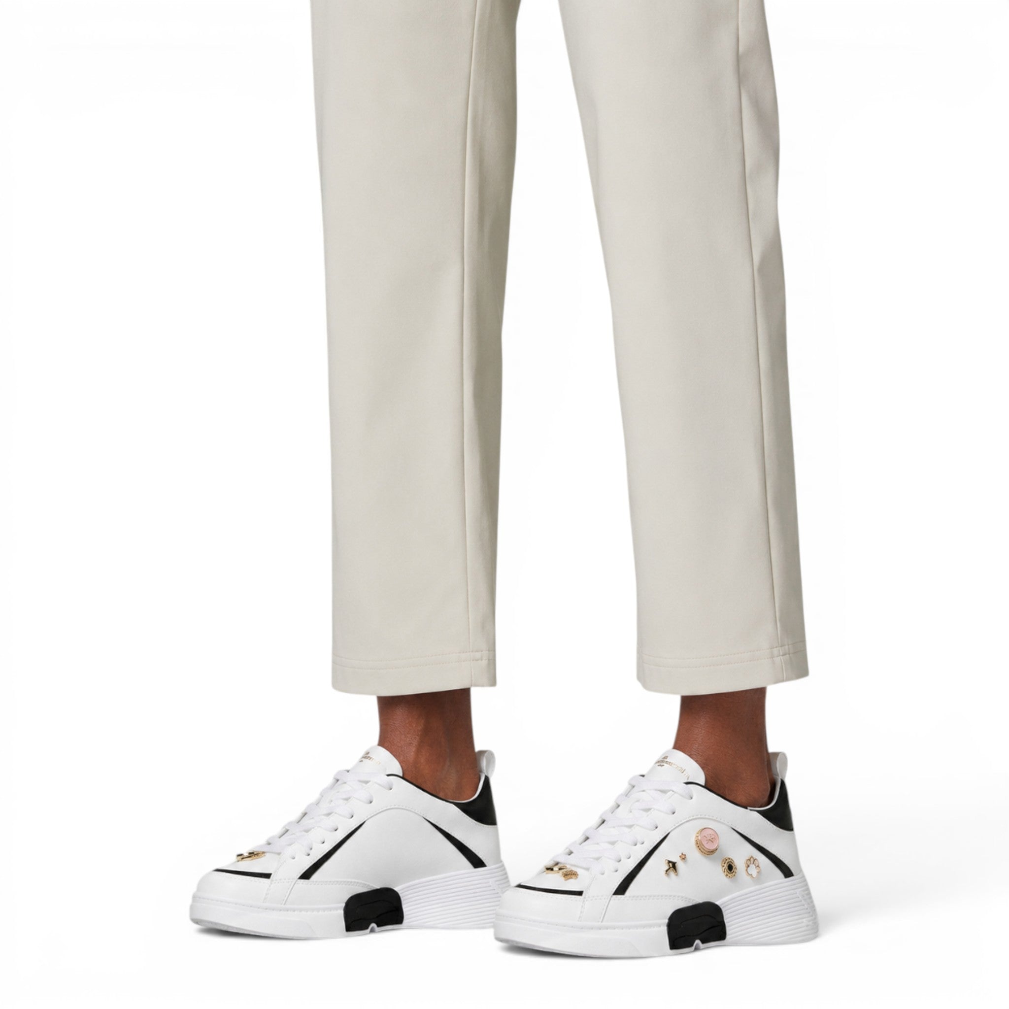 Tenis Karl Lagerfeld Paris Blancos Con Pines Para Mujer